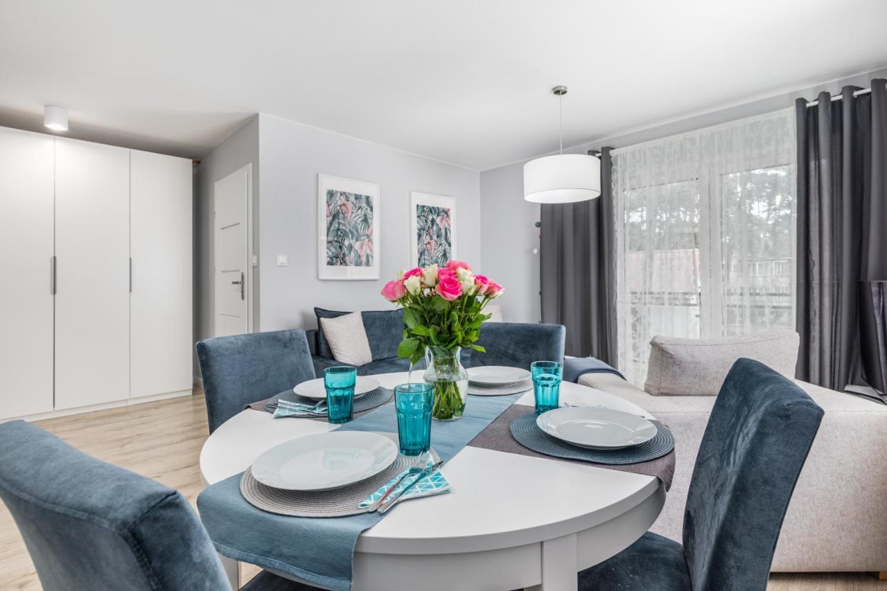Apartamenty Wczasowa By Noclegi Renters Międzywodzie Buitenkant foto