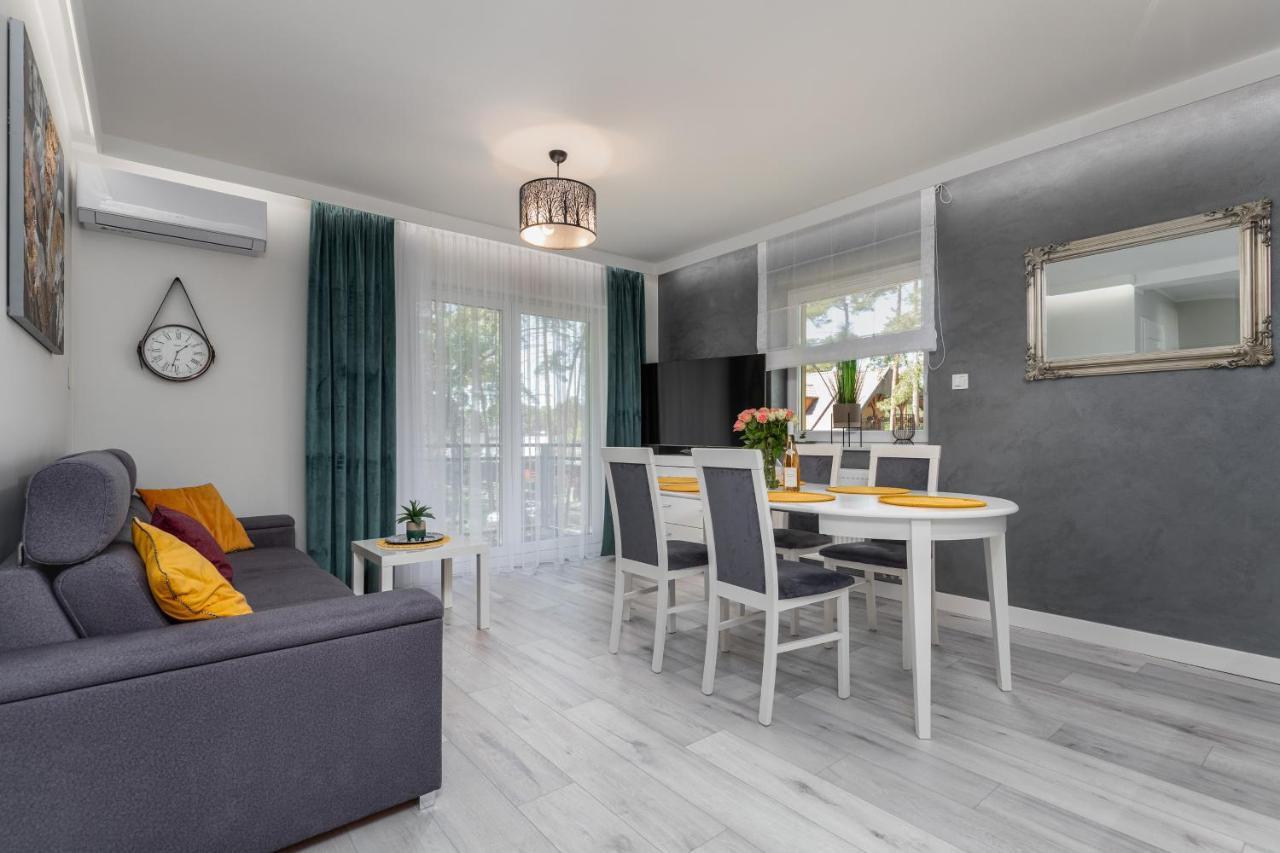 Apartamenty Wczasowa By Noclegi Renters Międzywodzie Buitenkant foto